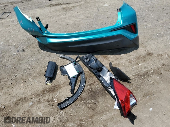 2018 Toyota C-HR XLE z VIN JTNKHMBX2J1005811, wystawiony jako Copart lot #59162315 z przebiegiem 35 191 mil mil oraz Szkoda całkowita • Salvage title. Historia ofert i sprzedaży dostępna na DreamBid. Obrazek 12.
