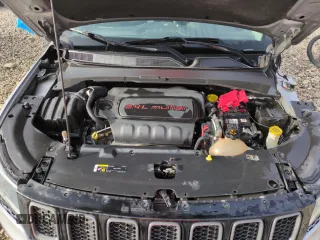 2020 Jeep Compass Trailhawk with VIN 3C4NJDDB1LT195653, listed as a Copart auction lot 82046974 with 119,007 mi miles and Salvage Title. Bid and sale history available at carsss.com. Image 12.
