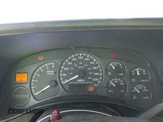 2002 Chevrolet Avalanche with VIN 3GNEK13T32G147690, listed as a IAAI auction lot 42811424 with Not provided miles and . Bid and sale history available at DreamBid. Image 7.