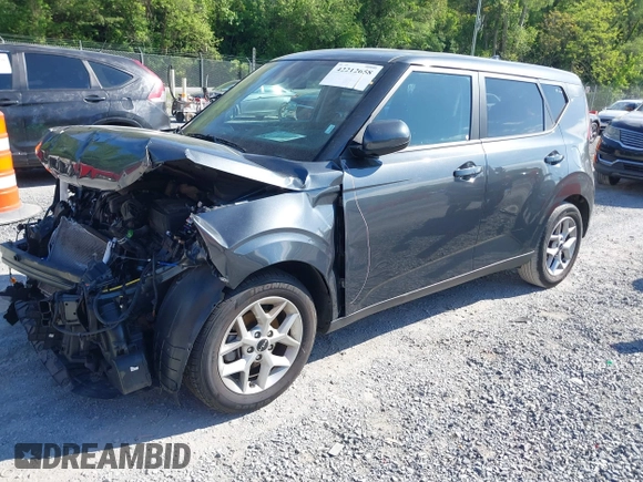 2023 Kia Soul LX with VIN KNDJ23AU8P7883705, listed as a IAAI auction lot 42212658 with 43,707 mi miles and . Bid and sale history available at DreamBid. Image 17.