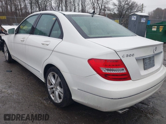 2012 Mercedes-Benz C-Class C 300 Sport with VIN WDDGF8BB3CA692642, listed as a IAAI auction lot 41941313 with 119,021 mi miles. Bid and sale history available at carsss.com. Image 3.