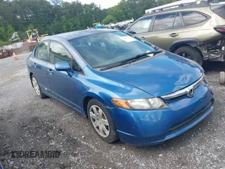 2008 Honda Civic LX с VIN 2HGFA16568H537173, выставлен на аукционе IAAI как лот 42219567 с пробегом 247 007 миль миль и . История ставок и продаж доступна на DreamBid. Изображение 1.