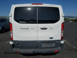 2018 Ford Transit Passenger XL z VIN 1FBZX2YM8JKA97299, wystawiony jako Copart lot #53553115 z przebiegiem 101 532 mil mil oraz Szkoda całkowita • Salvage title. Historia ofert i sprzedaży dostępna na DreamBid. Obrazek 6.
