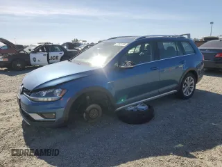 2018 Volkswagen Golf S z VIN 3VWH17AU8JM757332, wystawiony jako Copart lot #57083195 z przebiegiem 93 014 mil mil oraz Szkoda całkowita • Salvage title. Historia ofert i sprzedaży dostępna na DreamBid. Obrazek 1.