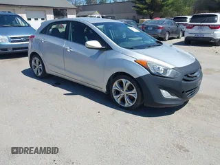 2013 Hyundai Elantra GT with VIN KMHD35LE7DU086883, listed as a IAAI auction lot 42158289 with 117,290 mi miles. Bid and sale history available at carsss.com. Image 1.
