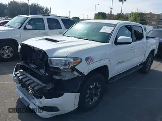 2017 Toyota Tacoma SR5 with VIN 3TMAZ5CN9HM031576, listed as a IAAI auction lot 41457373 with 166,219 mi miles and . Bid and sale history available at DreamBid. Image 18.
