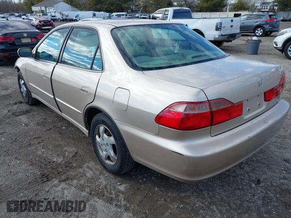 2000 Honda Accord EX z VIN 1HGCG6672YA069215, wystawiony jako IAAI lot #41508330 z przebiegiem 138 721 mil mil oraz . Historia ofert i sprzedaży dostępna na DreamBid. Obrazek 3.
