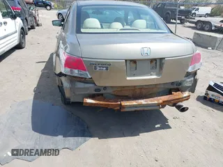 2009 Honda Accord LX-P z VIN 1HGCP26459A174430, wystawiony jako IAAI lot #42073355 z przebiegiem 106 046 mil mil oraz . Historia ofert i sprzedaży dostępna na DreamBid. Obrazek 6.