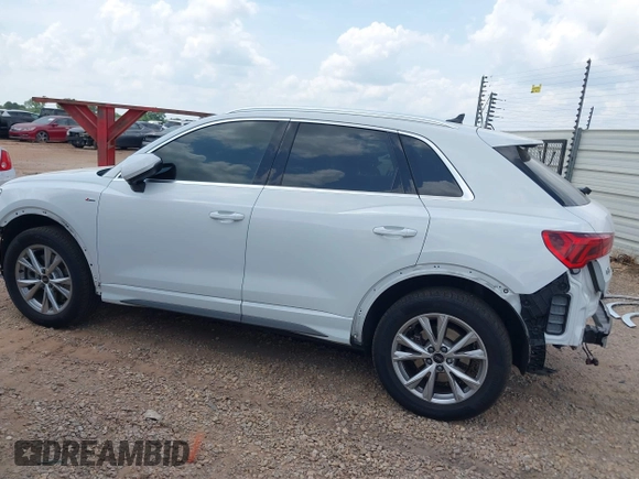 2024 Audi Q3 S line Premium with VIN WA1DECF33R1057865, listed as a IAAI auction lot 42087229 with 28,629 mi miles. Bid and sale history available at carsss.com. Image 15.