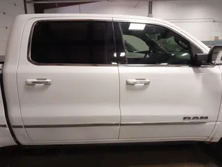 2020 Ram 1500 Limited with VIN 1C6SRFHT7LN319636, listed as a IAAI auction lot 41288661 with 107,029 mi miles. Bid and sale history available at carsss.com. Image 13.