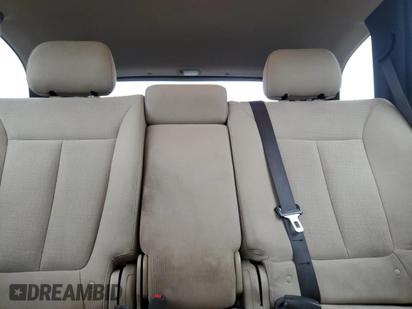 2011 Hyundai Santa Fe GLS z VIN 5XYZGDAB2BG078111, wystawiony jako Copart lot #57968535 z przebiegiem 204 409 mil mil oraz Czysty tytuł • Clean title. Historia ofert i sprzedaży dostępna na DreamBid. Obrazek 10.