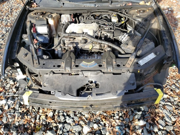 2004 Chevrolet Monte Carlo LS with VIN 2G1WW12EX49165520, listed as a Copart auction lot 82370694 with 97,576 mi miles and Salvage Title. Bid and sale history available at carsss.com. Image 11.