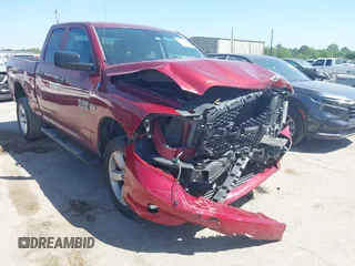 2014 Ram 1500 Express z VIN 1C6RR6FT3ES122128, wystawiony jako IAAI lot #41994152 z przebiegiem 138 624 mil mil oraz . Historia ofert i sprzedaży dostępna na DreamBid. Obrazek 18.