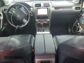 2017 Lexus GX 460 z VIN JTJBM7FX5H5168660, wystawiony jako Copart lot #55410675 z przebiegiem 128 599 mil mil oraz Szkody całkowita. Historia ofert i sprzedaży dostępna na DreamBid. Obrazek 8.