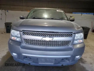 2008 Chevrolet Avalanche LT w/3LT with VIN 3GNFK12388G279813, listed as a Copart auction lot 41590555 with 333,711 mi miles and Clean Title. Bid and sale history available at carsss.com. Image 5.