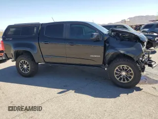 2020 Chevrolet Colorado 4WD ZR2 z VIN 1GCGTEEN4L1182310, wystawiony jako Copart lot #72256164 z przebiegiem 56 937 mil mil oraz Szkoda całkowita • Salvage title. Historia ofert i sprzedaży dostępna na DreamBid. Obrazek 4.