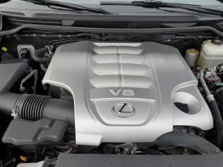 2018 Lexus LX with VIN JTJHY7AX4J4260540, listed as a Copart auction lot 51650575 with 63,202 mi miles and Salvage Title. Bid and sale history available at carsss.com. Image 12.