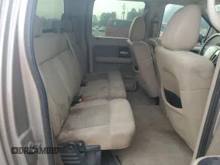 2006 Ford F-150 XLT с VIN 1FTRW12W36KD64701, выставлен на аукционе Copart как лот 57050095 с пробегом 197 089 миль миль и Списание • Salvage title. История ставок и продаж доступна на DreamBid. Изображение 10.