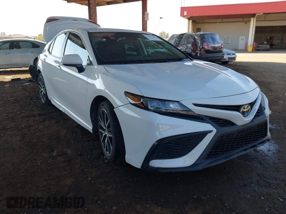 2021 Toyota Camry SE Nightshade with VIN 4T1G11AK4MU413986, listed as a IAAI auction lot 41472262 with 83,247 mi miles and . Bid and sale history available at DreamBid. Image 1.