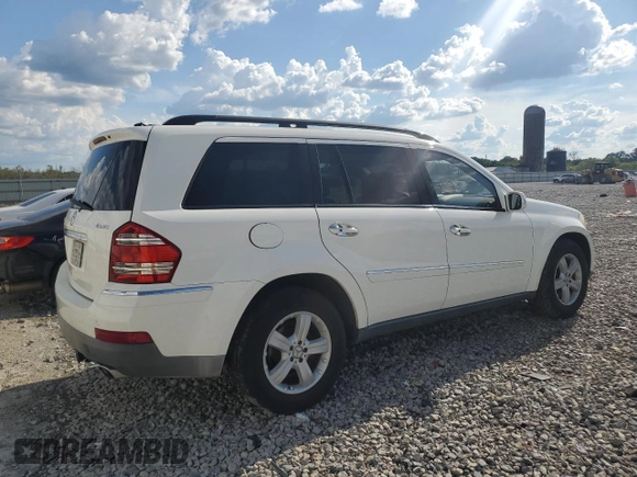2007 Mercedes-Benz GL 450 with VIN 4JGBF71E17A212383, listed as a Copart auction lot 69696554 with 136,236 mi miles and Clean Title. Bid and sale history available at DreamBid. Image 3.