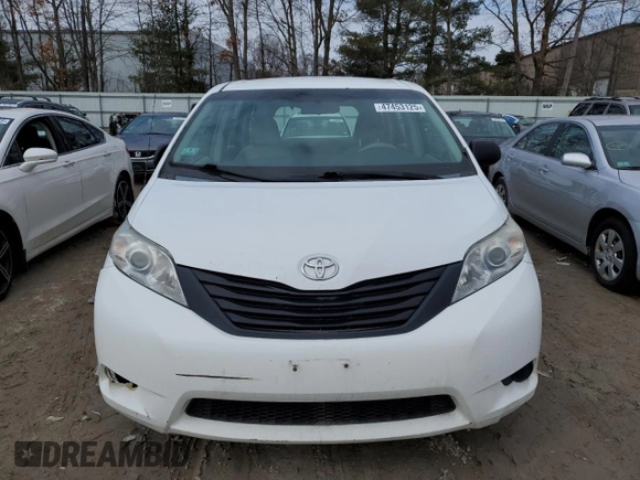 2013 Toyota Sienna L с VIN 5TDZK3DC6DS315122, выставлен на аукционе Copart как лот 47453125 с пробегом 161 106 миль миль и На запчасти • Non repairable. История ставок и продаж доступна на DreamBid. Изображение 5.