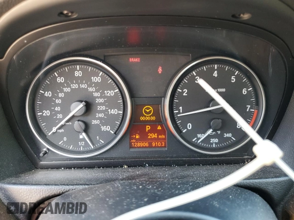 2008 BMW 3 Series 335i z VIN WBAVB775X8NM05305, wystawiony jako Copart lot #55230935 z przebiegiem 128 906 mil mil oraz Szkoda całkowita • Salvage title. Historia ofert i sprzedaży dostępna na DreamBid. Obrazek 9.