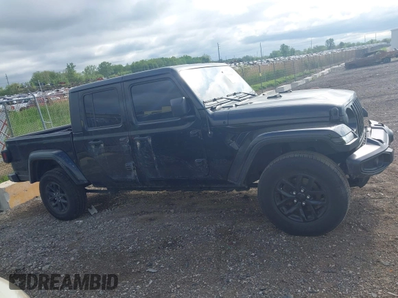 2022 Jeep Gladiator Texas Trail with VIN 1C6HJTAG7NL125006, listed as a IAAI auction lot 42288180 with 96,694 mi miles and . Bid and sale history available at DreamBid. Image 13.
