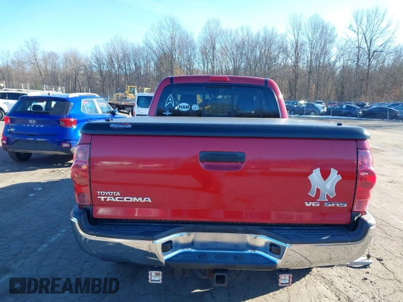 2006 Toyota Tacoma with VIN 5TEUU42N26Z245168, listed as a IAAI auction lot 41477409 with 197,462 mi miles. Bid and sale history available at carsss.com. Image 16.