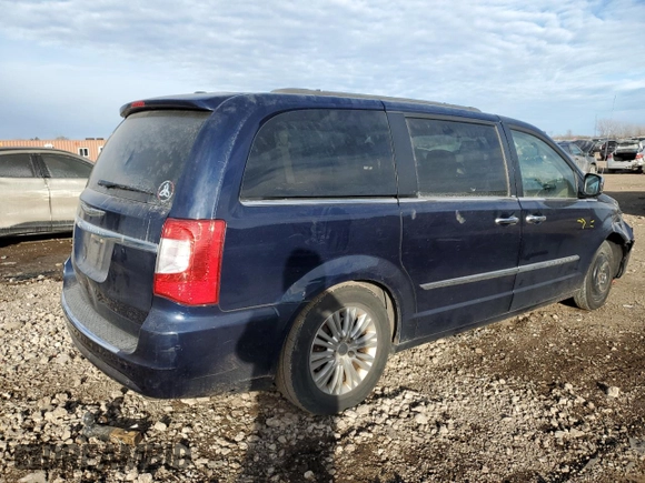 2012 Chrysler Town & Country Touring-L with VIN 2C4RC1CG2CR414002, listed as a Copart auction lot 41815005 with 137,662 mi miles and Salvage Title. Bid and sale history available at carsss.com. Image 3.