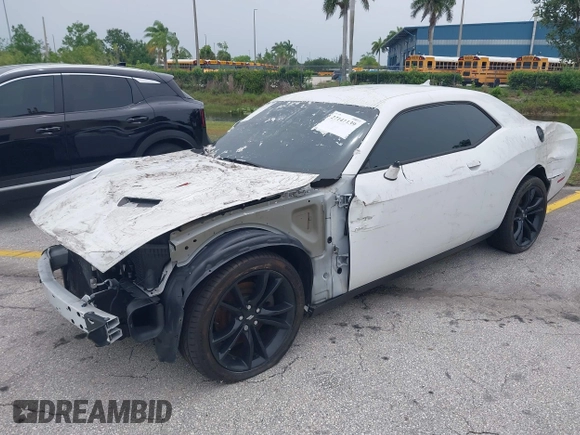 2017 Dodge Challenger SXT Plus z VIN 2C3CDZAG5HH651878, wystawiony jako IAAI lot #27141139 z przebiegiem 36 286 mil mil oraz . Historia ofert i sprzedaży dostępna na DreamBid. Obrazek 16.