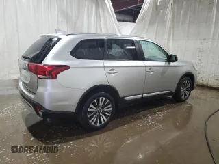 2020 Mitsubishi Outlander ES with VIN JA4AD2A38LZ011044, listed as a Copart auction lot 52921535 with 45,781 mi miles and Salvage Title. Bid and sale history available at carsss.com. Image 3.