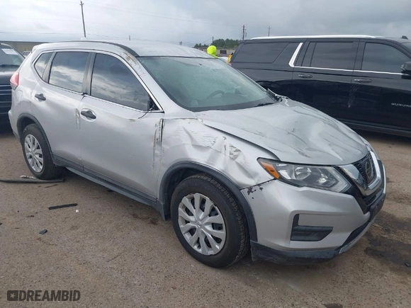 2017 Nissan Rogue SL with VIN 5N1AT2MT0HC884071, listed as a IAAI auction lot 41879410 with 1 mi miles. Bid and sale history available at carsss.com. Image 1.