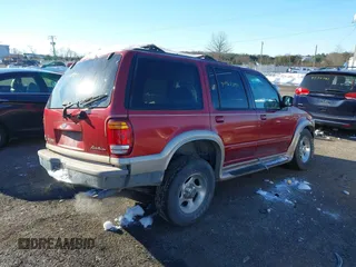 2000 Ford Explorer Eddie Bauer with VIN 1FMZU74E2YZA71908, listed as a IAAI auction lot 41262892 with 205,320 mi miles and . Bid and sale history available at DreamBid. Image 4.