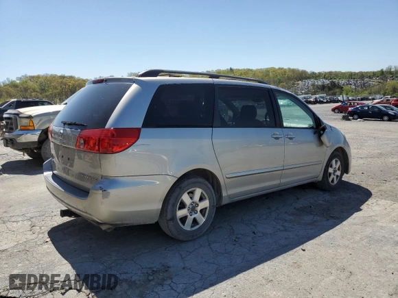 2008 Toyota Sienna XLE with VIN 5TDZK22C98S156597, listed as a Copart auction lot 54557475 with 172,418 mi miles and Salvage Title. Bid and sale history available at DreamBid. Image 3.
