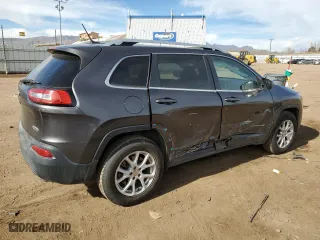 2016 Jeep Cherokee Altitude with VIN 1C4PJMCS9GW254796, listed as a Copart auction lot 44004445 with 96,189 mi miles and Salvage Title. Bid and sale history available at carsss.com. Image 3.