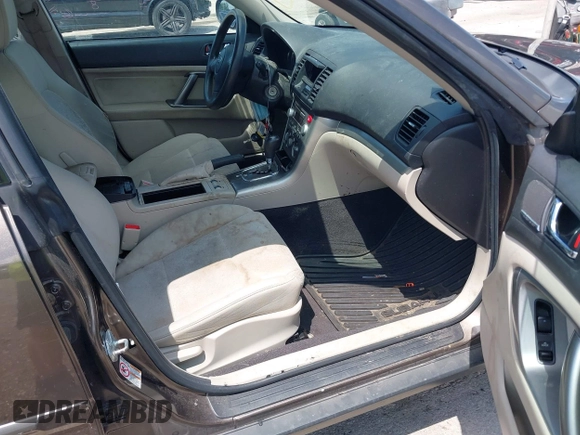 2009 Subaru Outback Special Edition with VIN 4S4BP61C097313260, listed as a IAAI auction lot 42593531 with 121,123 mi miles and . Bid and sale history available at DreamBid. Image 5.