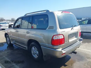 2000 Lexus LX 470 with VIN JT6HT00W8Y0118377, listed as a IAAI auction lot 41787649 with 230,442 mi miles and . Bid and sale history available at carsss.com. Image 14.