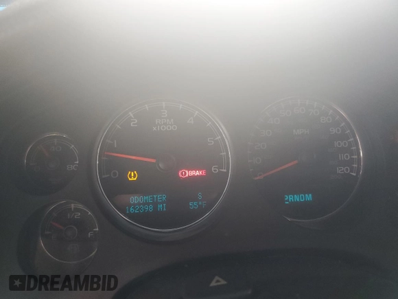 2009 Chevrolet Avalanche LTZ z VIN 3GNFK32099G228064, wystawiony jako Copart lot #55728085 z przebiegiem 162 389 mil mil oraz Szkoda całkowita • Salvage title. Historia ofert i sprzedaży dostępna na DreamBid. Obrazek 9.