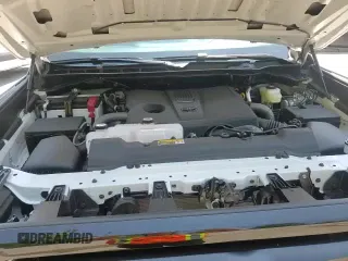 2025 Toyota Tundra SR с VIN 5TFKB5DB6SX253233, выставлен на аукционе Copart как лот 60731535 с пробегом 332 миль миль и Списание • Salvage title. История ставок и продаж доступна на DreamBid. Изображение 14.