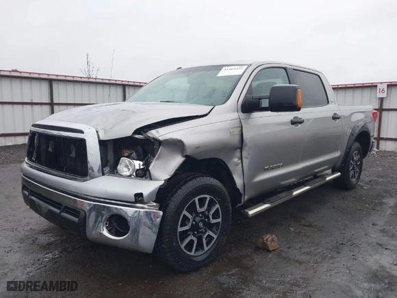 2010 Toyota Tundra 4WD Truck with VIN 5TFDW5F19AX099715, listed as a IAAI auction lot 41462359 with 146,397 mi miles. Bid and sale history available at carsss.com. Image 2.