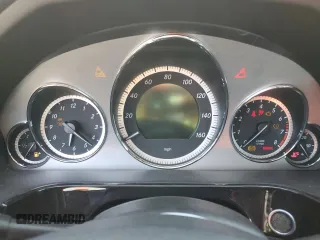 2010 Mercedes-Benz E 350 Luxury с VIN WDDHF5GB3AA221521, выставлен на аукционе Copart как лот 57143945 с пробегом Не указан миль и Списание • Salvage title. История ставок и продаж доступна на DreamBid. Изображение 9.