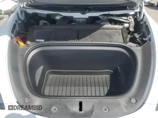 2022 Tesla Model Y Long Range with VIN 7SAYGDEE0NF436885, listed as a Copart auction lot 52101735 with 35,799 mi miles and Salvage Title. Bid and sale history available at carsss.com. Image 12.