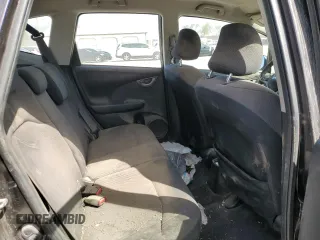 2013 Honda Fit Sport z VIN JHMGE8H68DC053863, wystawiony jako Copart lot #52140945 z przebiegiem Nie podano mil oraz Szkoda całkowita • Salvage title. Historia ofert i sprzedaży dostępna na DreamBid. Obrazek 10.