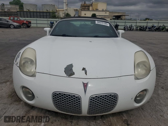 2008 Pontiac Solstice z VIN 1G2MB35B78Y104316, wystawiony jako Copart lot #58829185 z przebiegiem 194 147 mil mil oraz Tytuł czysty. Historia ofert i sprzedaży dostępna na DreamBid. Obrazek 5.