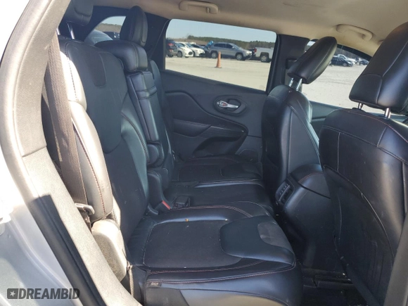 2016 Jeep Cherokee Trailhawk with VIN 1C4PJMBS3GW328683, listed as a Copart auction lot 48440485 with 73,250 mi miles and Salvage Title. Bid and sale history available at carsss.com. Image 10.
