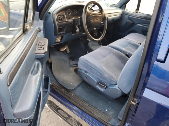 1997 Ford F-350 Crew Cab with VIN 1FTJW36H1VEB25021, listed as a Copart auction lot 78720424 with NaN miles and Salvage Title. Bid and sale history available at carsss.com. Image 8.