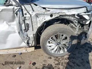 2020 Infiniti QX80 LUXE with VIN JN8AZ2NF2L9704045, listed as a IAAI auction lot 41781218 with 93,235 mi miles. Bid and sale history available at carsss.com. Image 6.