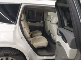 2022 Cadillac XT6 Premium Luxury with VIN 1GYKPDRS3NZ131095, listed as a IAAI auction lot 42087620 with 36,740 mi miles and . Bid and sale history available at DreamBid. Image 8.