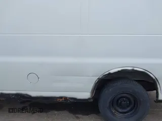 2000 Chevrolet City Express Cargo z VIN 1GCFG15W5Y1120830, wystawiony jako IAAI lot #42495576 z przebiegiem 266 346 mil mil oraz . Historia ofert i sprzedaży dostępna na DreamBid. Obrazek 6.