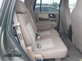 2003 Ford Expedition Special Service с VIN 1FMRU15W63LA62984, выставлен на аукционе IAAI как лот 42476264 с пробегом 140 796 миль миль и . История ставок и продаж доступна на DreamBid. Изображение 8.